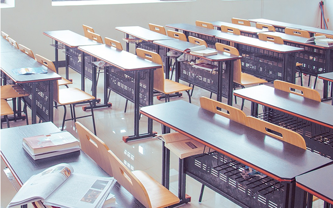 学生限定！午後3時からのカフェタイム割引実施中